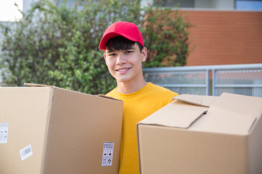 Why Moving and Storage Services Are a Game-Changer